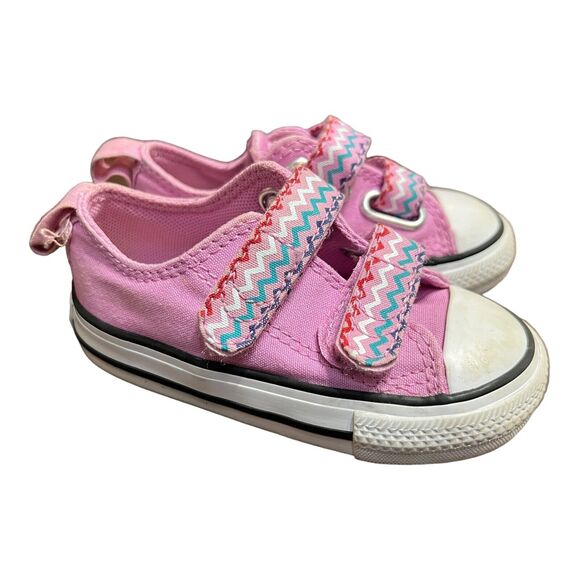 Converse CTAS 2V OX Infant/Toddler Shoes 767194F Size 5 Pink Zig Zag - Picture 1 of 5